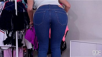 DDF Network - Salesgirl Gets Her Ass And Pussy Stuffed In Store